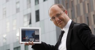 JORDI URBEA «Internet expirará con múltiples dispositivos»