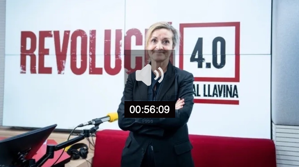 Esther Vera: «Dirigir un diari és com ‘Apocalypse now’: cauen bombes per tot arreu»