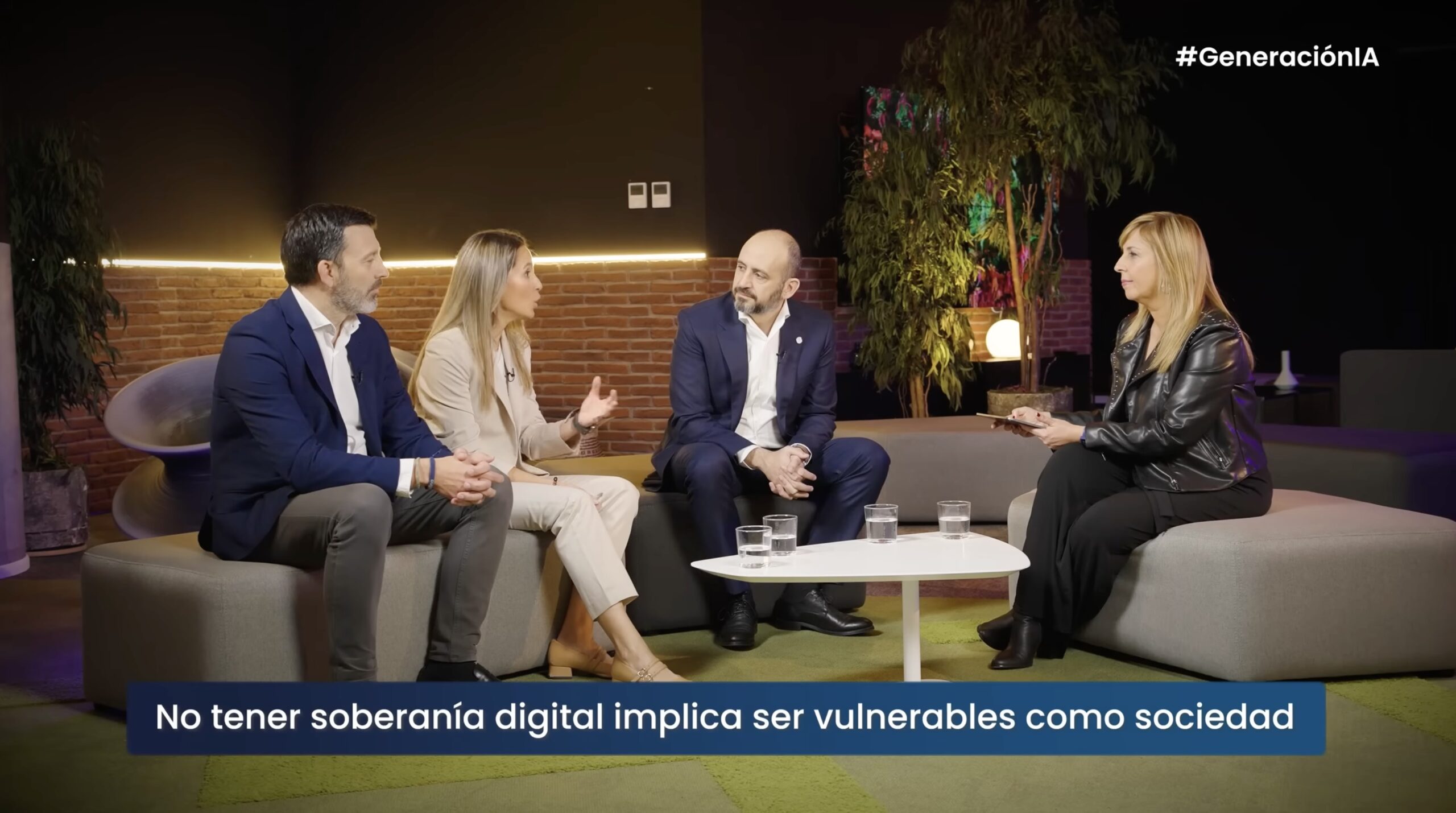 3-2. En el reino digital, ¿soberanos o súbditos?: Soberanía Digital con Telefonía y SEDIA
